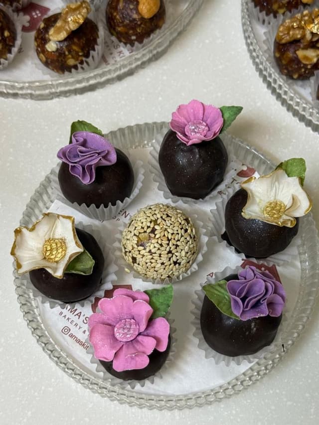 Chocolate Date Truffles