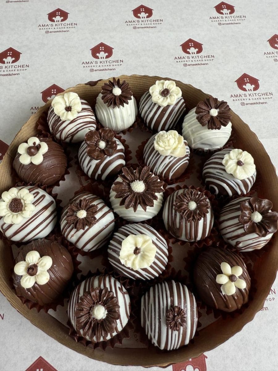 Chocolate Date Truffles