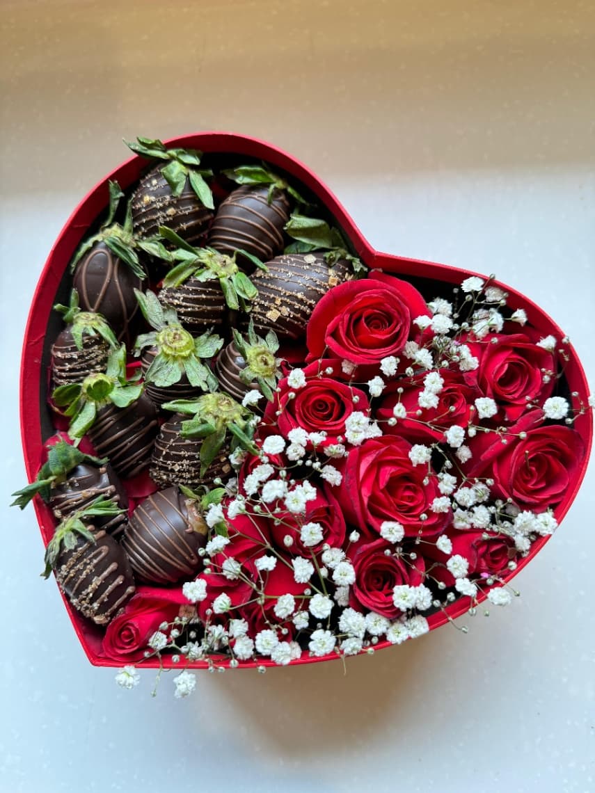 Blush & Berry Signature Box