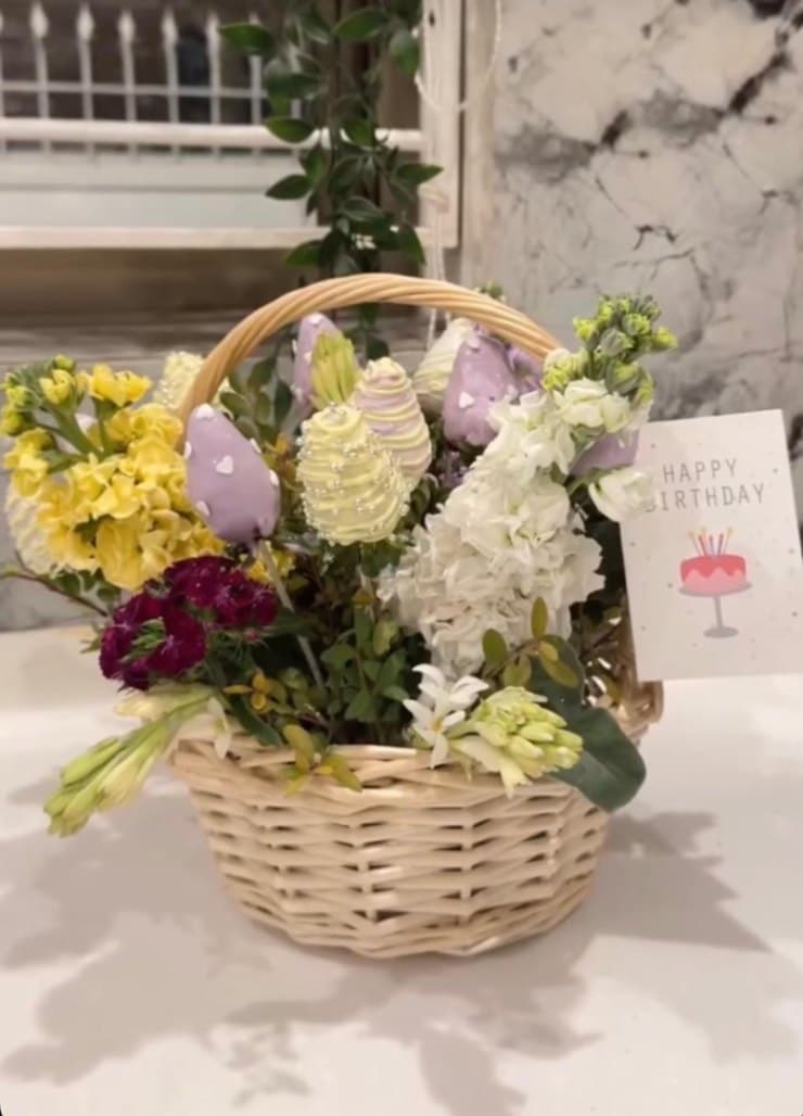 Chocolate Dipped Strawberry Flower Basket